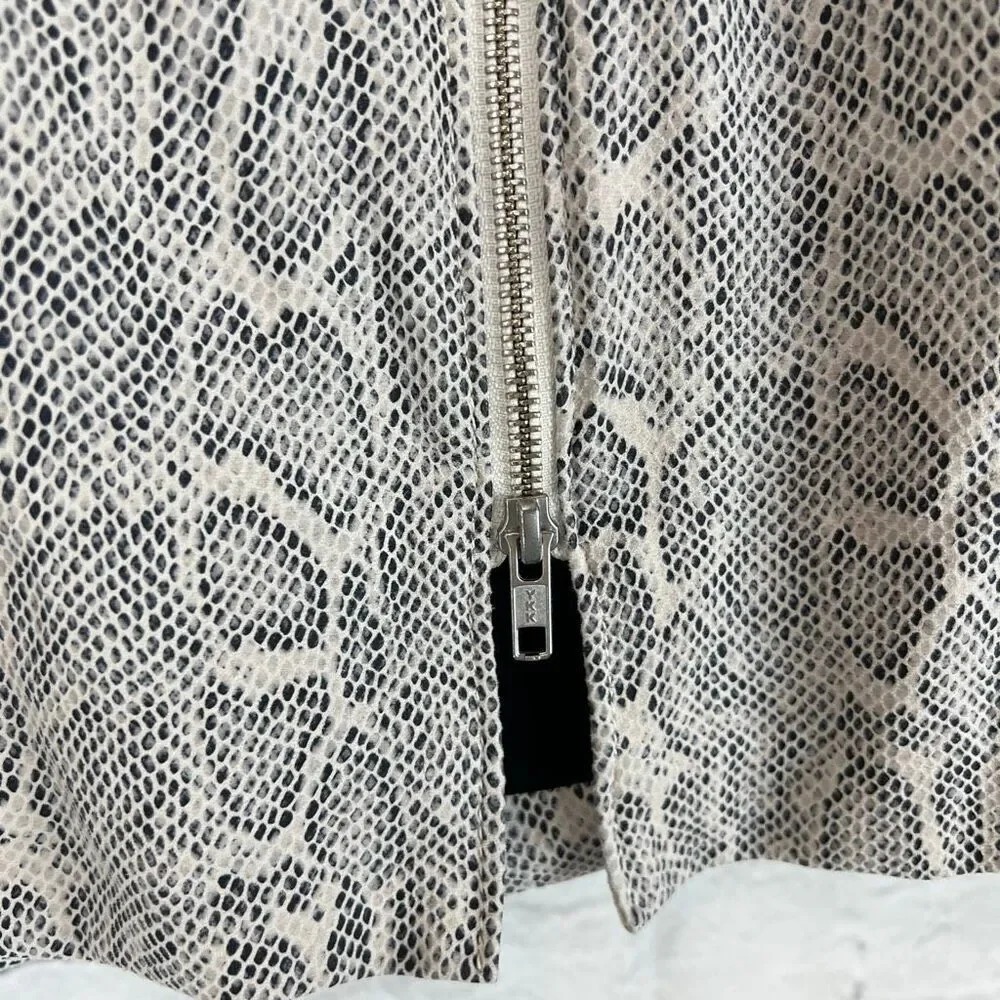 Free People Women's Ivory Snakeskin Print‎ Mini Skirt Size 2